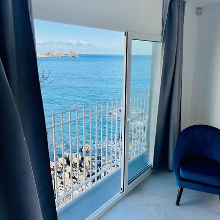 Villa La Finestra Sul Mare Aci Castello Exterior foto