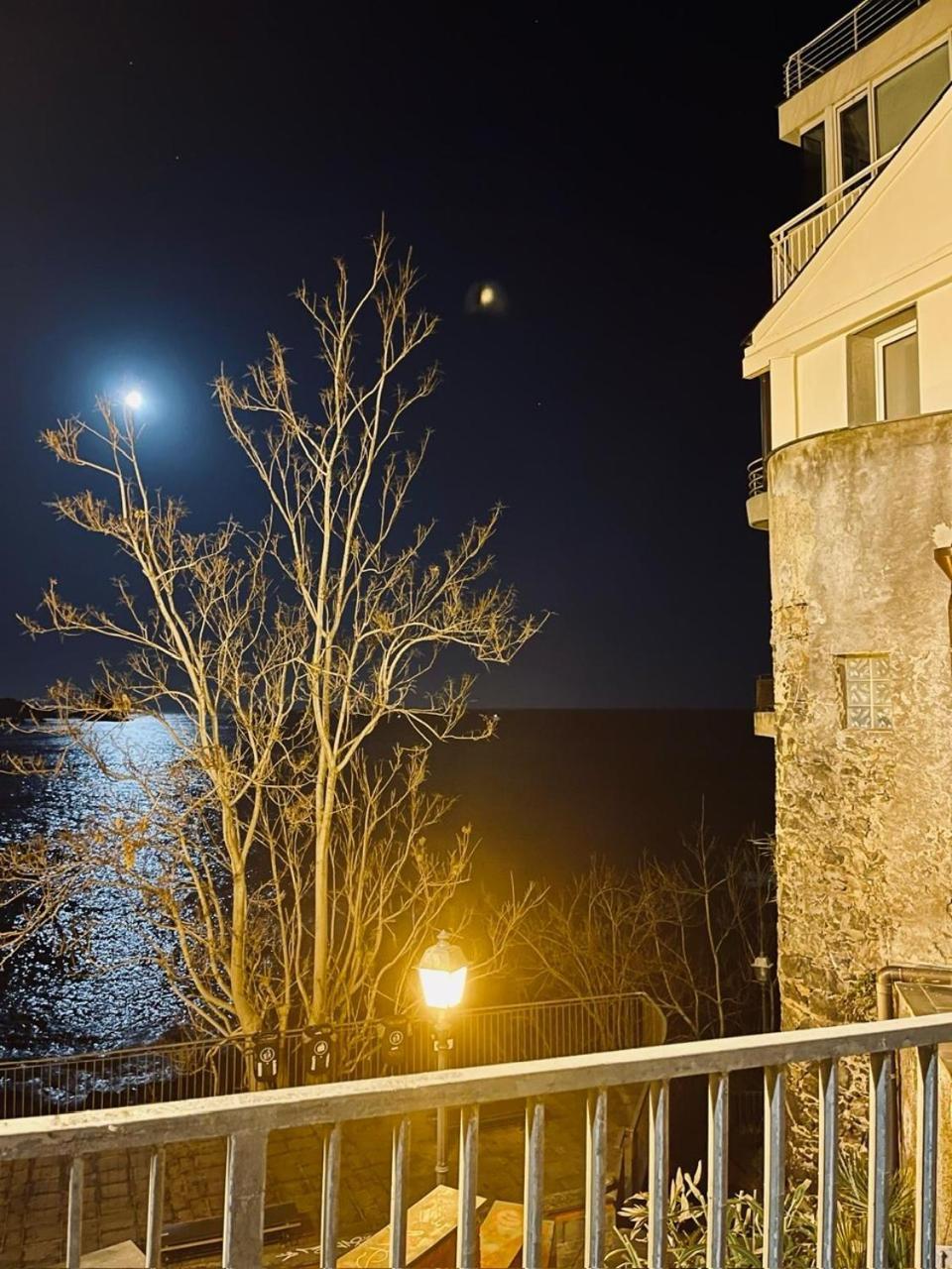 Villa La Finestra Sul Mare Aci Castello Exterior foto